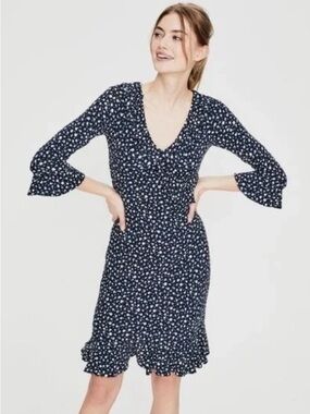BODEN Navy Floral V-Neck Ruffle Hem Dress